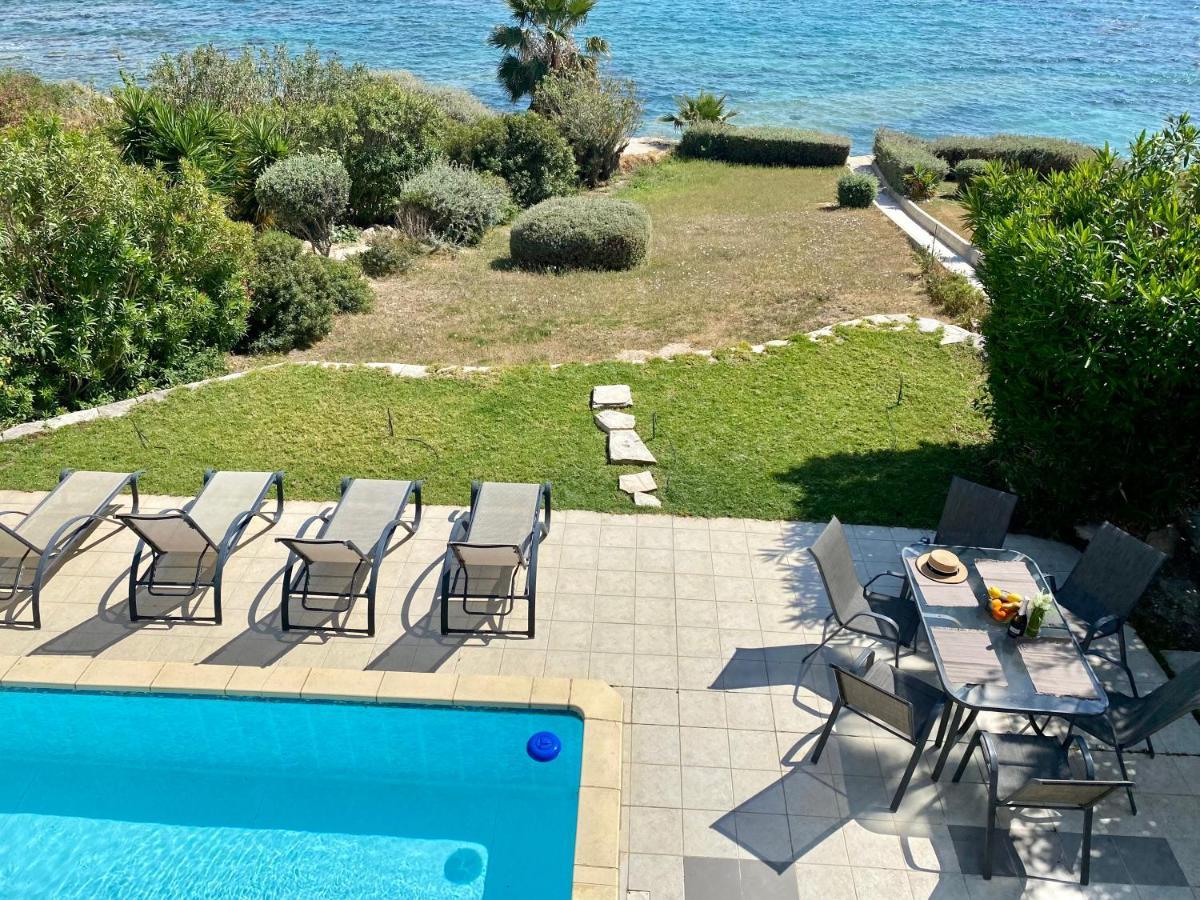 Amazing Front Line Villa In Coral Bay Peyia Exterior photo