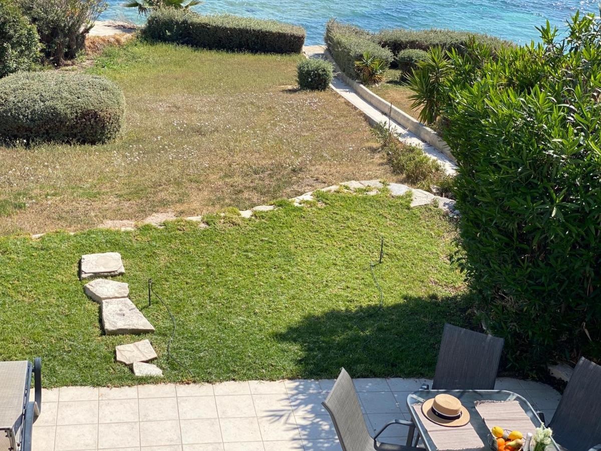 Amazing Front Line Villa In Coral Bay Peyia Exterior photo